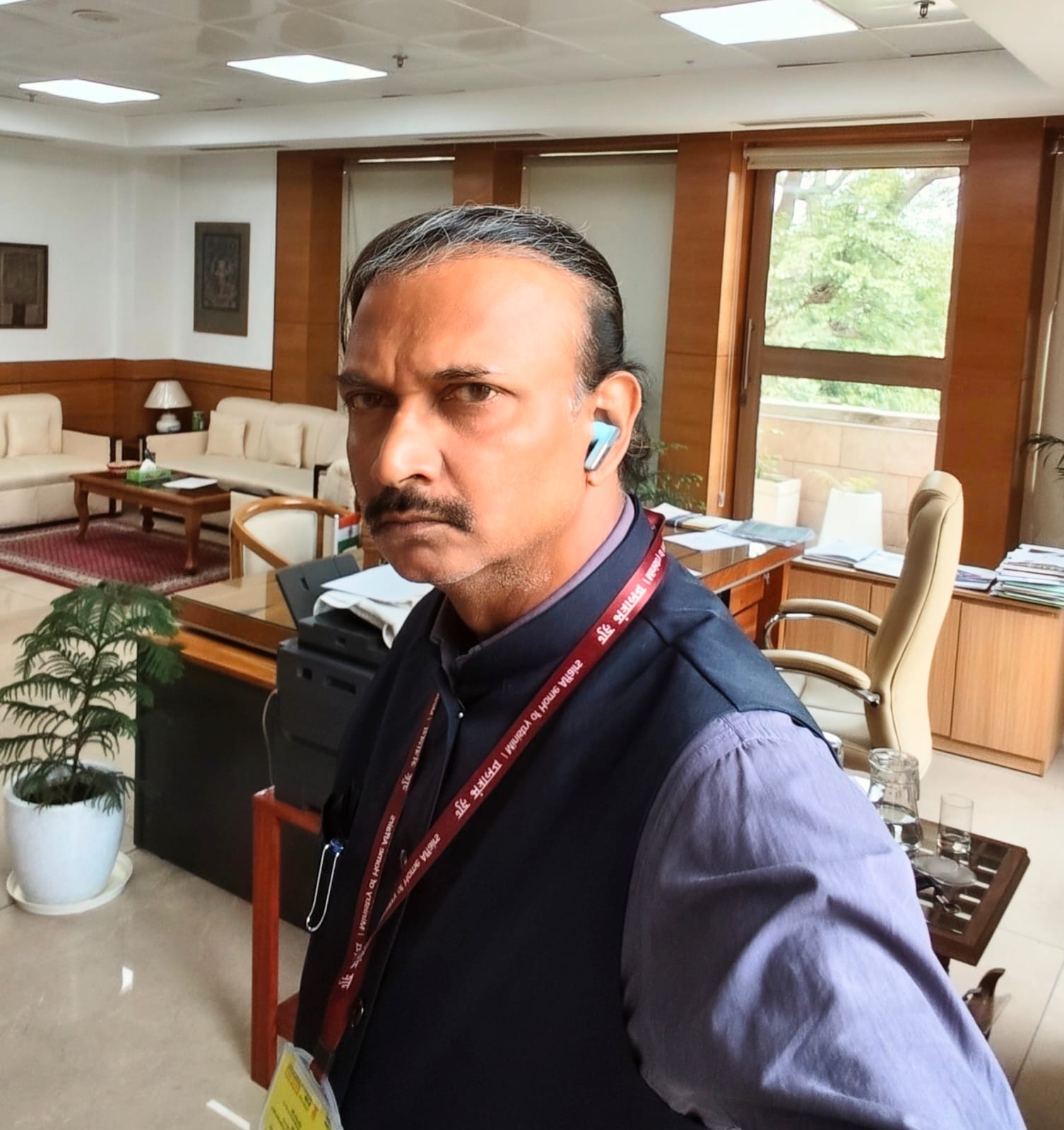 Shri Ateesh Kumar Singh